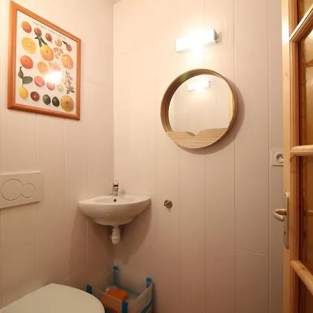 Confortable T2 Au Centre De La Bourboule, A 100m Des Thermes - Fr-1-608-118 Apartment *