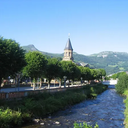 Confortable T2 Au Centre De La Bourboule, A 100m Des Thermes - Fr-1-608-118