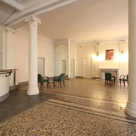 Apartment Confortable T2 Au Centre De La Bourboule, A 100m Des Thermes - Fr-1-608-118